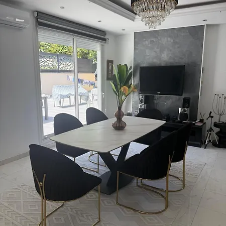 Maison Complete Sur Saint Quentin En Yvelines Élancourt